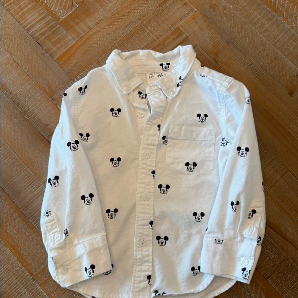 GAP Disney Button Down Mickey Mouse 2t